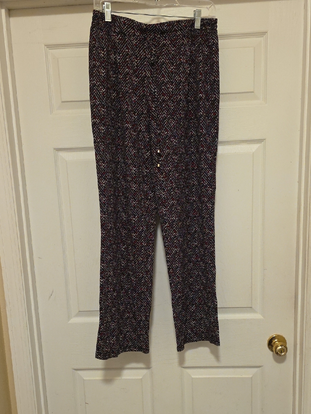 Soho Black Multi Chevron Wide-Leg Pull-On Pants